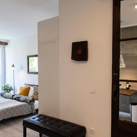 Апартаменты Loft Apartman Печ Экстерьер фото